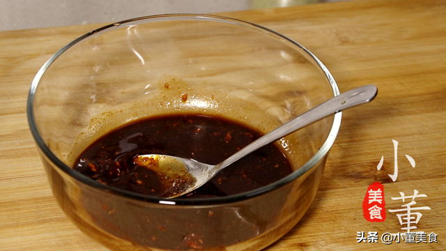 梅菜扣肉的家常做法正宗，梅菜扣肉正宗的家庭做法（这才是正宗梅菜扣肉的做法）