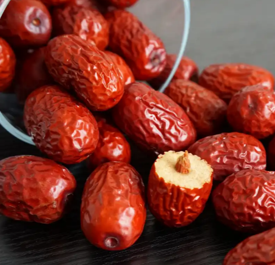 天山乌梅的功效与作用，乌梅对肝病有什么功效（这3款新疆特产零食）