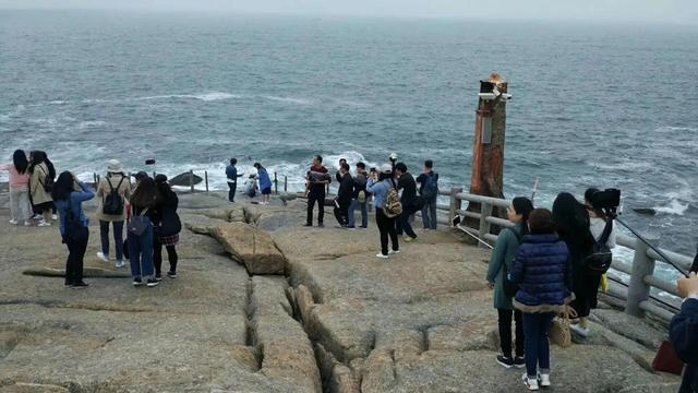 茂名放鸡岛有什么好玩的，茂名除了放鸡岛还有什么岛（茂名有个神秘的海岛——放鸡岛）