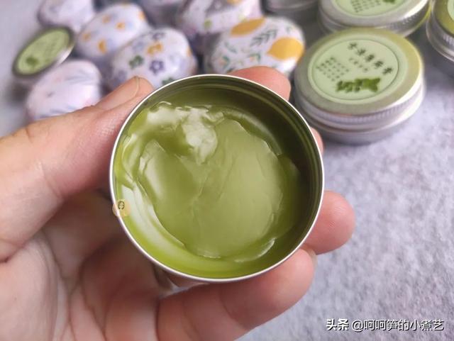 如何在家自己做艾草膏，教你制作无添加艾草薄荷膏