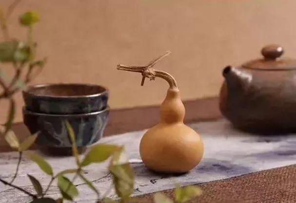 葫芦怎么处理方法，要盘出漂亮的葫芦（手把葫芦如何处理）