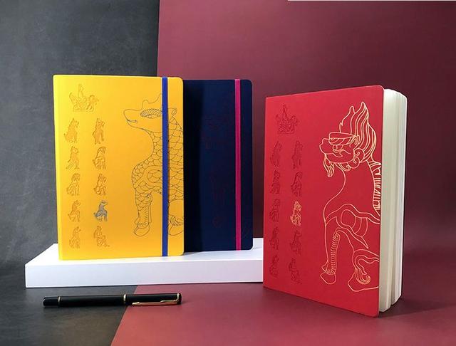 a5和b5的本子哪个大，笔记本a5和b5的本子哪个大（600岁的故宫终于出文具了）