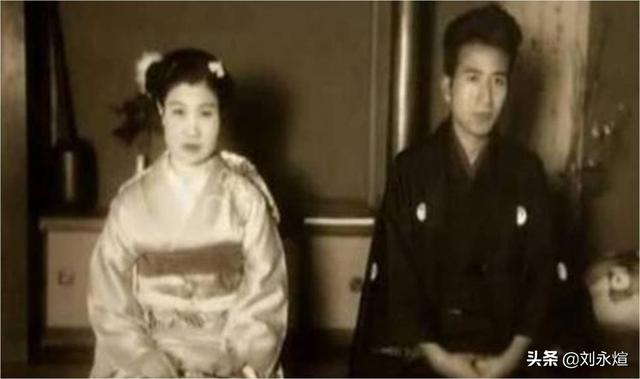 丧头像女 抑郁，#丧#致郁系头像:）微信（致郁的心灵苦寻自愈与解脱）