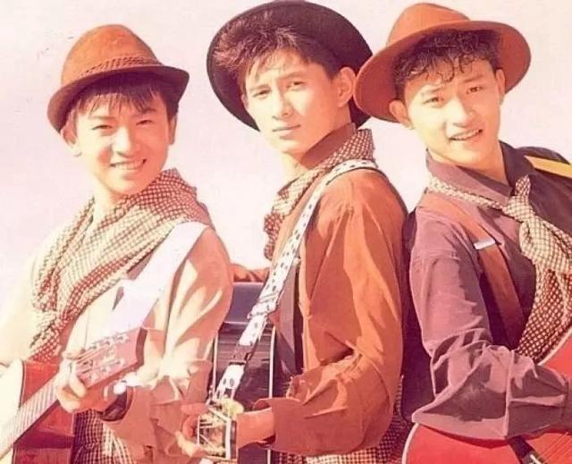 给你们歌词，给你们歌词背后的故事（1990—1999十年风雨十年歌）