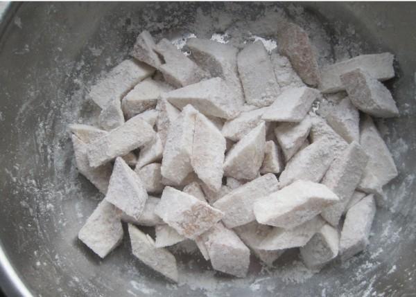 圖片[2]-【翻沙芋頭】做法步驟圖 粉滑香甜-起舞食譜網