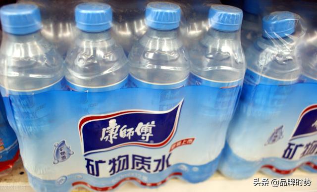 什么矿泉水比较好，吉林什么牌子的矿泉水好（国内排名前十的饮用矿泉水）