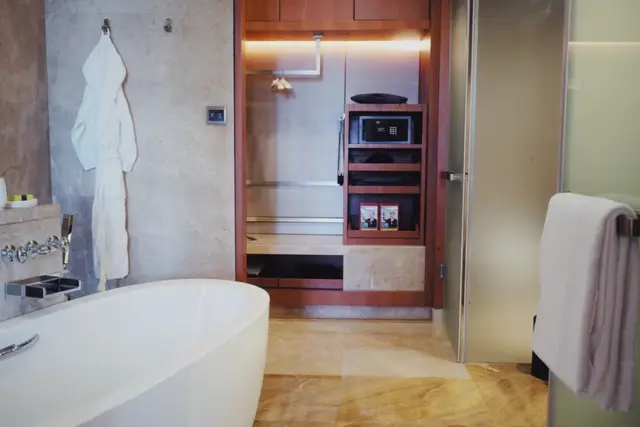 昆明周边好玩的地方，昆明周边好玩的地方有哪些（来到四季如春的昆明）