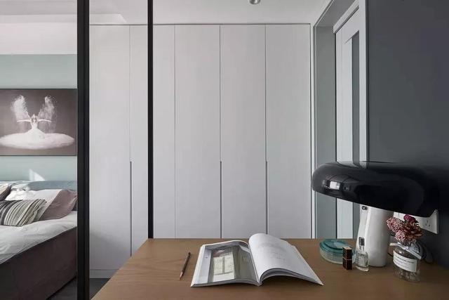 平开门衣柜选购注意事项，衣柜门 平开（很多人都选错真后悔）