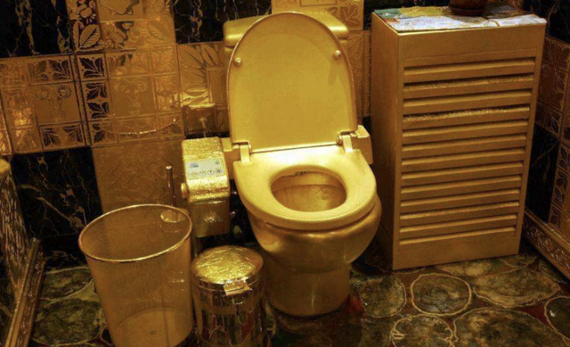 个人养一国人，壕无人性的文莱国王，文莱国王为什么那么有钱（疯狂敛财2560亿买7000辆豪车）