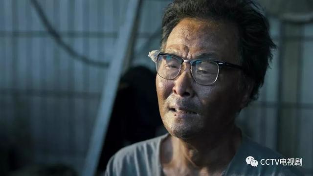 林水伯身份，林耀东林水伯（到《希望的大地》还没胖回来）