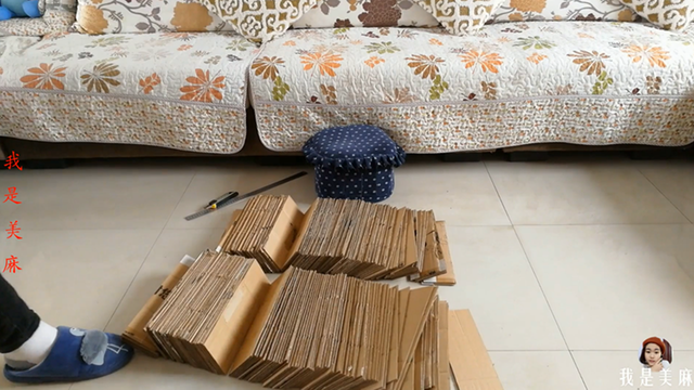 房子手工制作纸箱，纸箱房子如何手工制作（爸爸用纸箱为宝宝做个大房子）