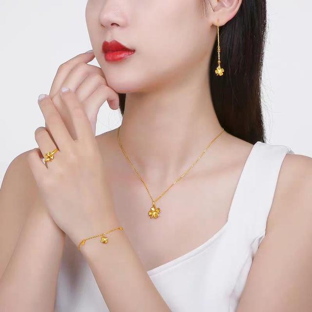 千足金是几个9，黄金要买几个9最好（黄金首饰的含金量如何辨别）