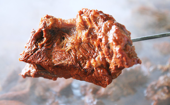 羊肉可以放花椒吗，羊肉放花椒对还是不对（不管是炖猪肉还是羊肉）