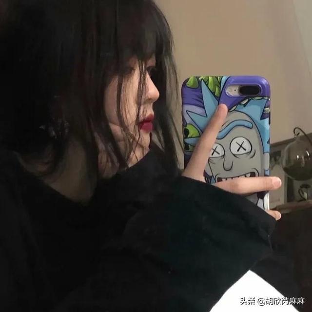 皆甜:动漫古风头像女/跨过星河迈过月亮去迎接更好的自己，星空头像女生动漫古风微信（跨过星河迈过月亮去迎接更好的自己.）