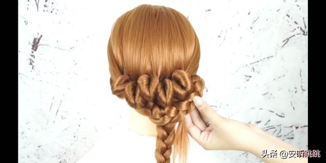 新娘盘头方法，新娘盘头图片大全（超简单新娘盘发）