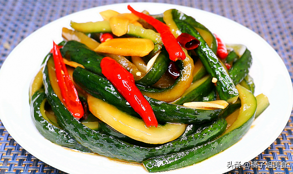 圖片[1]-【腌黃瓜】做法步驟圖 口感脆爽 比大魚大肉吃著還過癮-起舞食譜網