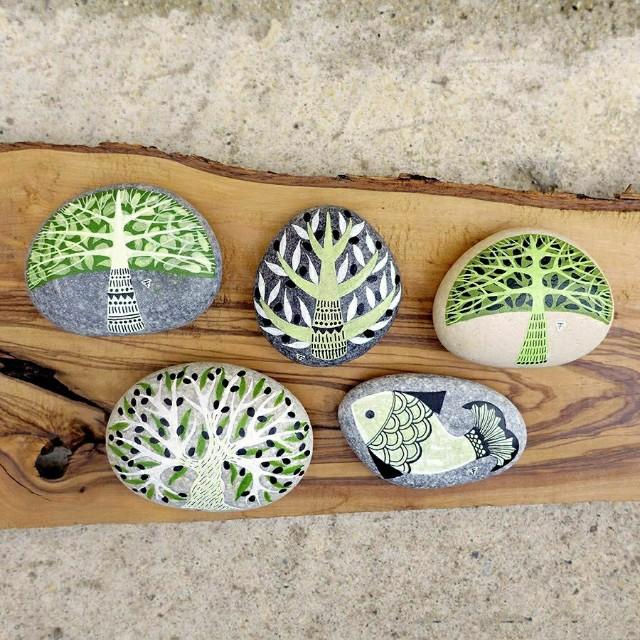 鹅卵石画画，那么龙是真的存在过吗（彩色比黑白更好看）