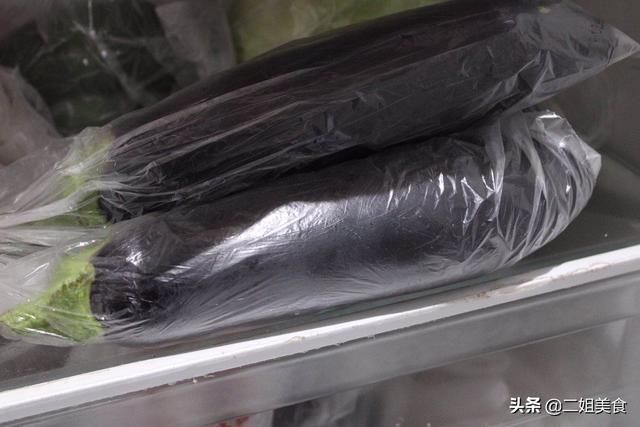 茄子保存时间长的办法，茄子怎么做能长期保存（保存茄子原来这么简单）