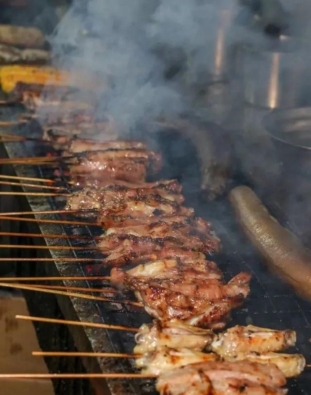 韶关美食，韶关美食排行榜前十名（韶关的十二“食”辰！）