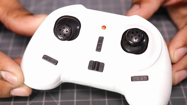 飞盘制作，飞盘局有多纵情声色? 飞盘媛们很主动, 阔少们也不手软（遥控飞盘的制作方法）