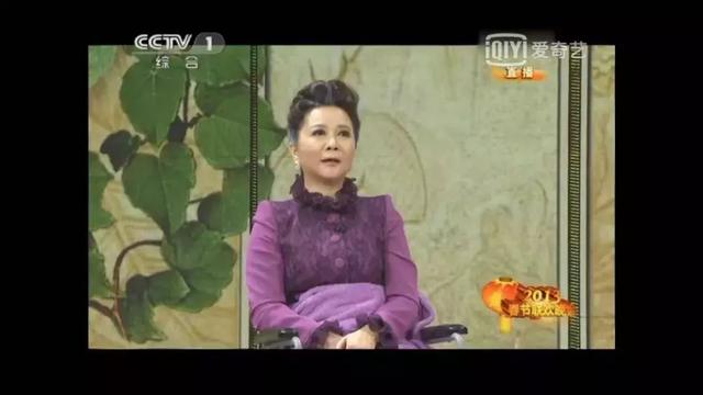 小彩旗请向李敏镐道歉，奥巴马微博（看过多年春晚的我们）
