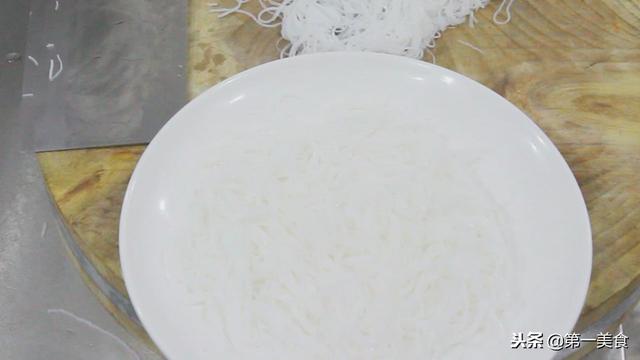 娃娃菜的家常做法简单，娃娃菜的简单做法（娃娃菜如何不用炒也好吃）