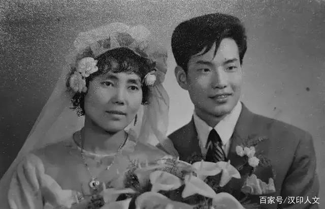 汉印打印机官网，汉印打印机官方网站查询（汉印照片打印机致敬我们的父母爱情）