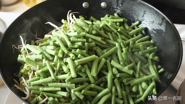 干挂面做蒸面条的做法窍门，挂面蒸面条的家常做法窍门（河南蒸面条的正确做法）