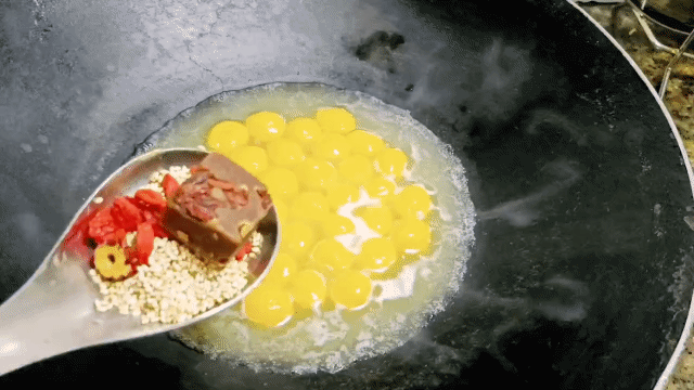 南瓜的做法大全家常，南瓜的做法大全家常菜（入秋后多给孩子吃南瓜）