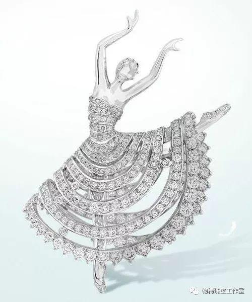 本命年戴什么首饰好，2022本命年戴什么首饰好（精致珠宝首饰推荐）