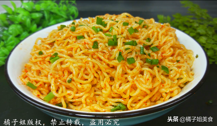 方便面最新吃法 香辣爽口 吃著超過癮-起舞食譜網