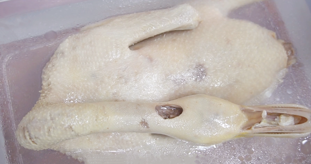 圖片[5]-【白切鴨】做法步驟圖 皮爽脆肉嫩滑 比飯店的還好吃-起舞食譜網