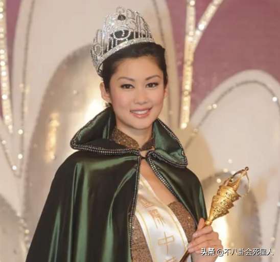 傅明宪双眼皮是割的，傅明宪（但这5位演员“换头逆袭”）
