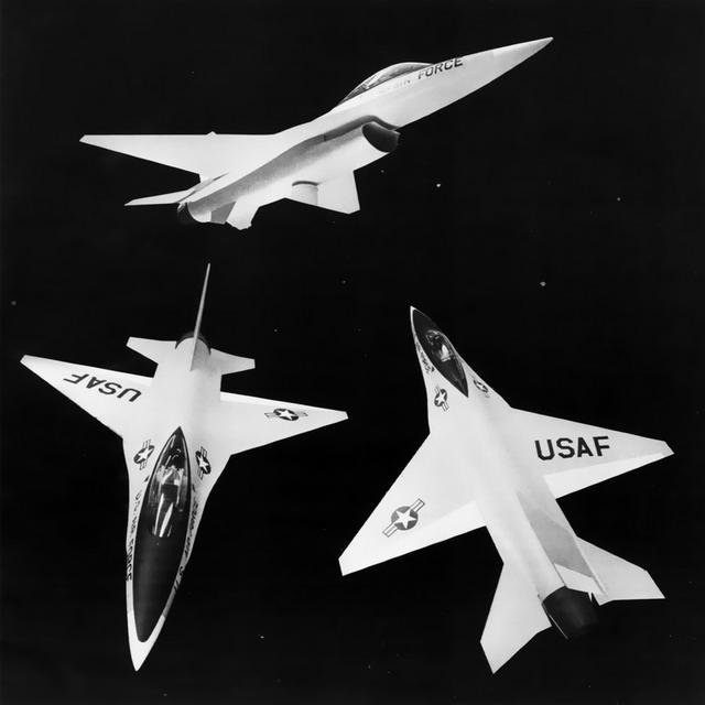 FA18战斗机空重，从YF-17到F/A-18