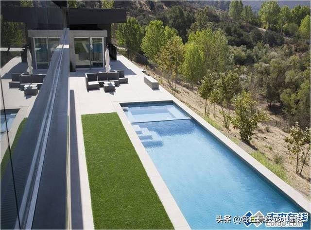 网球场标准尺寸是多少，网球标准尺寸场地（<各种运动场地、各种尺寸标准等>）