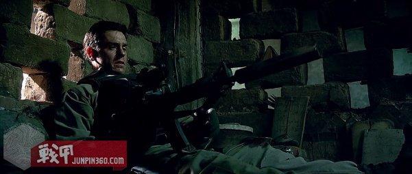 理查得.泰森是什么意思，理查德·泰普勒百科（最真实的美国大片《黑鹰坠落》中）