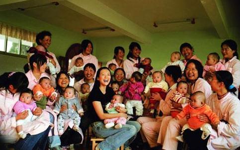 领养孩子需要什么条件，孤儿院领养孩子要钱吗（2021孤儿院领养小孩需满足哪些条件）