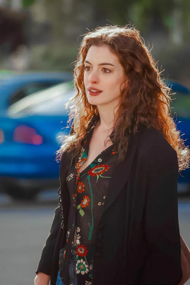 胸大背宽显瘦，胸大腰粗上身丰满