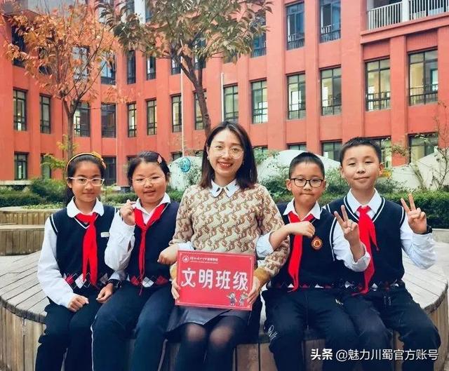 充满朝气的班级名字，好听又有寓意的班名（南山双语小学部十二月优秀团队、文明班级展）