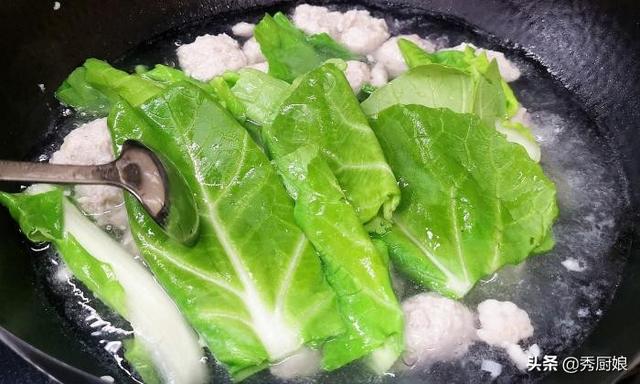 鲅鱼是海鱼吗，黄金鲅鱼是海鱼吗（肉多刺少营养高）