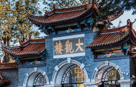 云南旅游景点介绍，云南旅游景点介绍PPT免费下载（自驾游玩如何规划行程路线）