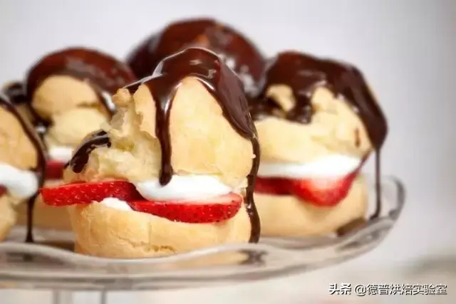 泡芙皮的做法是什么，酥皮泡芙的做法（想做出酥脆的泡芙）