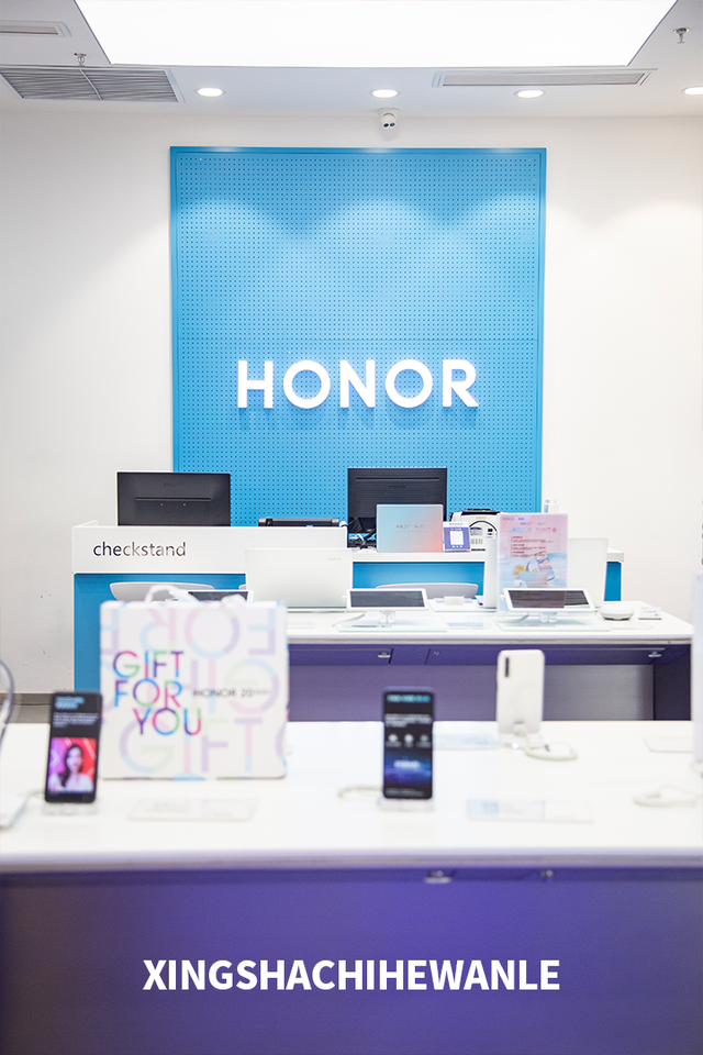 小天才z1s和z5的区别，小天才z5和z5（吃喝玩乐购5折起一网打尽）