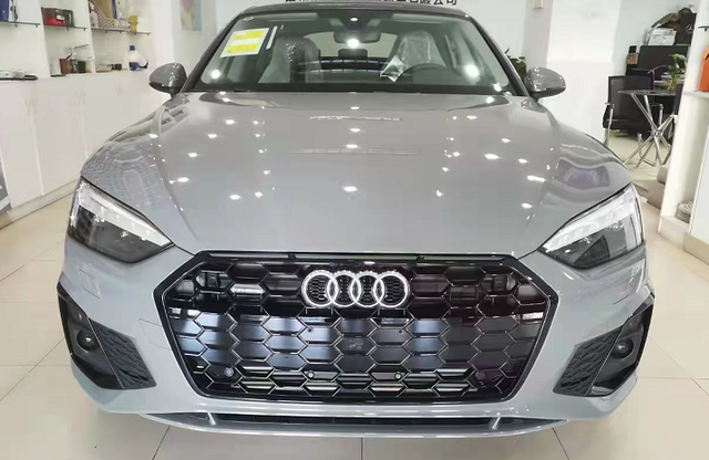 奥迪a5的尺寸是多少，奥迪a5规格尺寸（体验奥迪A5：德国全进口）