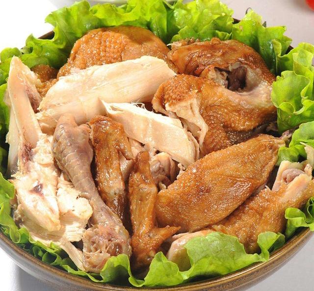 德州扒鸡是哪的菜，德州扒鸡是什么地方的菜（德州扒鸡如何从山东德州传遍全国）