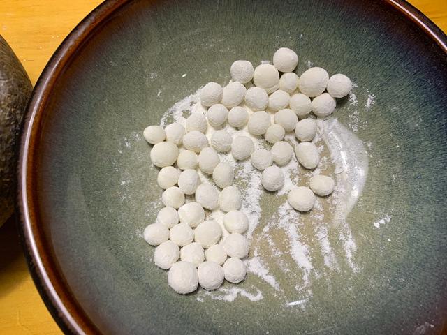 酒酿蛋汤怎么做，酒酿鸡蛋花汤的做法（没暖气的南方姑娘都喝它暖身）