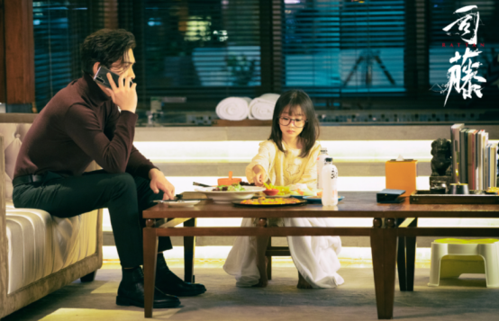 小琉璃是谁演的，琉璃小时候是谁演的（周冬雨驾驭不了“仙界美人”就算了）