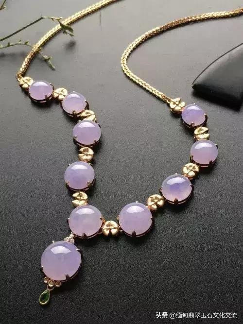 紫罗兰翡翠属于什么档次，糯种翡翠属于什么档次（紫罗兰翡翠高中低三个等级以及如何判断紫罗兰翡翠的价格）