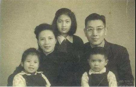 戴望舒烦忧，戴望舒烦忧朗诵（三段婚恋却被吐槽无趣）