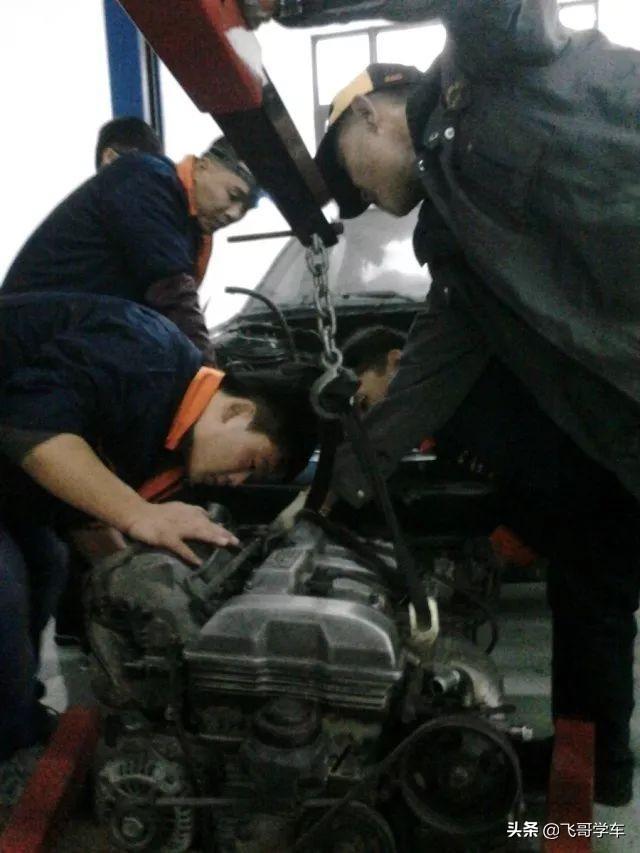 学习汽修要多久，学汽车修理要多久（一个汽修学徒工的心酸历程）